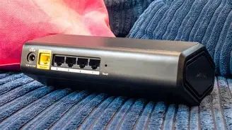 Should You Upgrade from Gtbox G Dock Egpu Docking Station to Netgear Nighthawk Rs100?